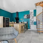 Les De Virginie Apartment