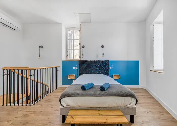 Les De Virginie Bourg-sur-Gironde